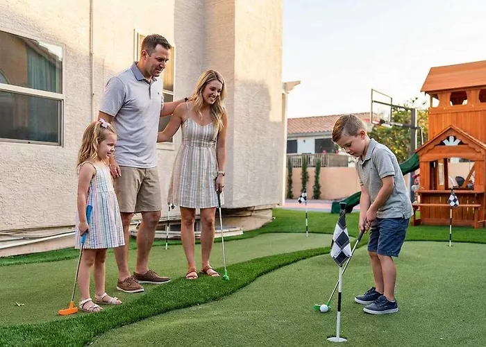 Az Game House - Sport Court - Golf - Game Holiday home *