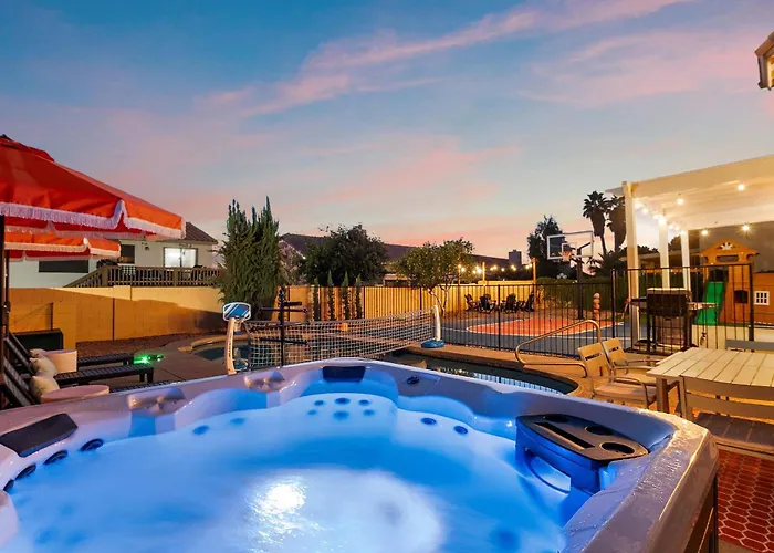 Az Game House - Sport Court - Golf - Game Holiday home *